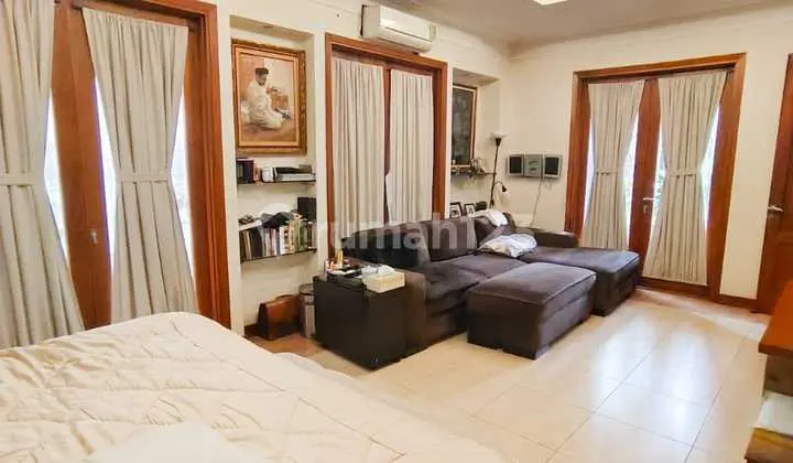 Rumah Bagus Di Jl Cempaka Pesanggrahan Jakarta Selatan