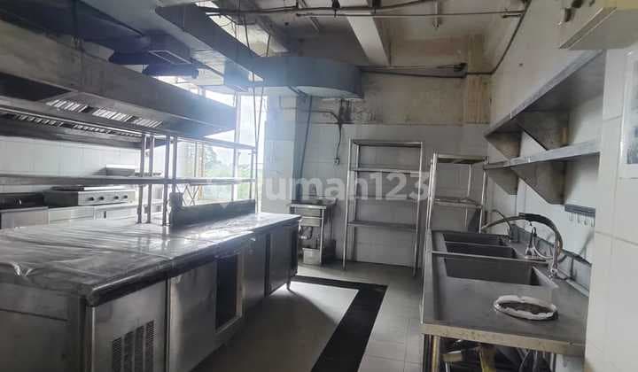 Ruko Siap Pakai di Ruko Emerald Aveneu Tangerang Selatan