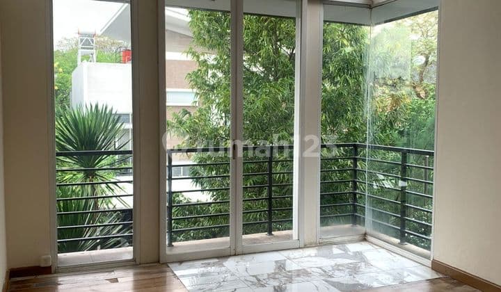 Rumah Baru di Bintaro Jaya Sektor 9