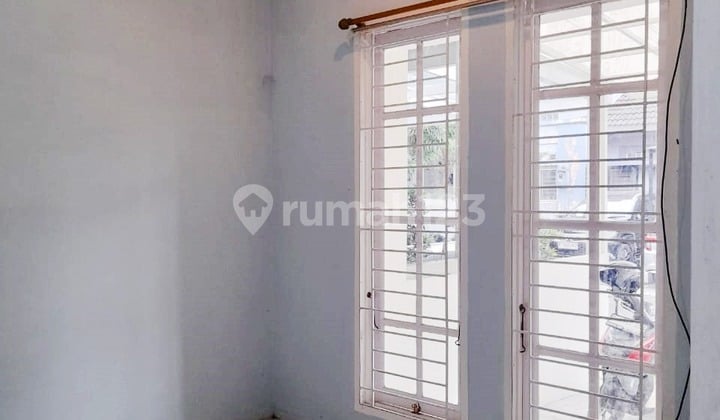 Dijual Cepat Rumah Mungil Siap Huni Dalam Cluster Di Graha Raya