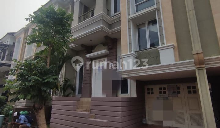 Jual Cepat... Rumah Siap Huni, Rapi Lokasi Terbaik Di Gading Serpong