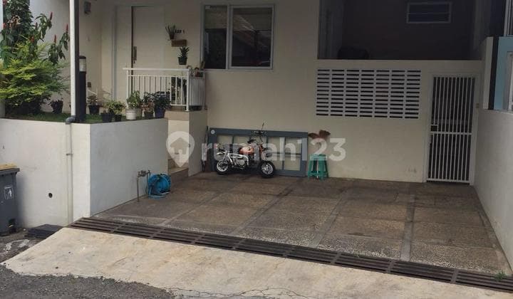 Rumah Asri Modern Minimalis Sayap Dago Bandung