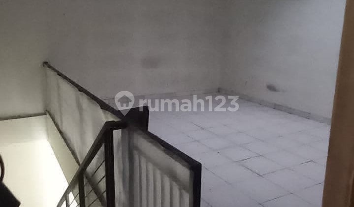 Jual Ruko Strategis di Pinggir Jalan Utama Cibubur.