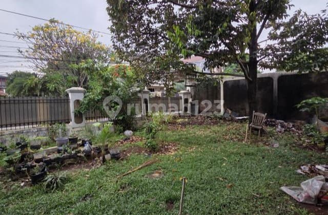 Dijual Rumah di Cipete Dekat Fly Over Antasari Lokasi Strategis.