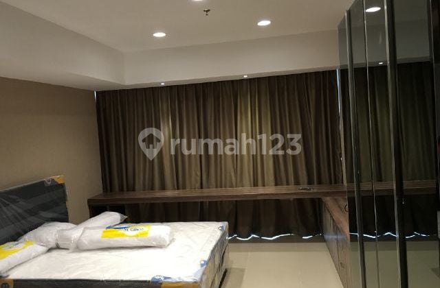 Apat U Residence Lippo Karawaci, Luas 31 Studio Furnish