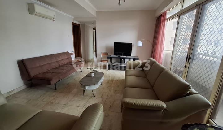 Apartemen Slipi, Palmerah