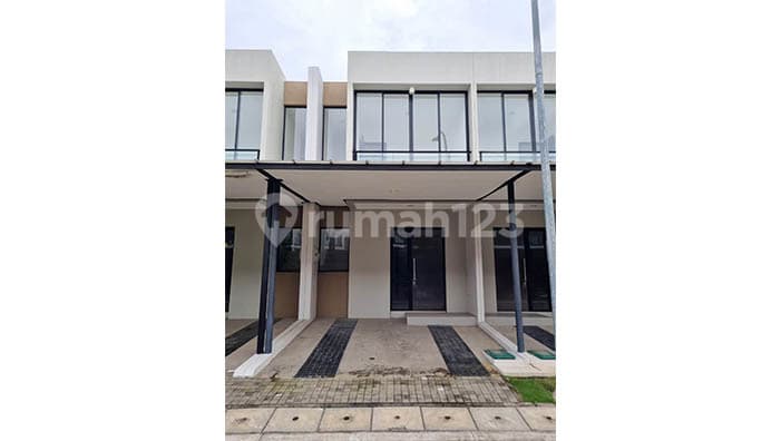 Golf Island House Pik, Piano Cluster