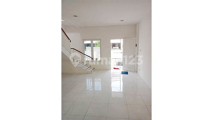 Ivory House, Griya Lestari, Kelapa Gading, North Jakarta