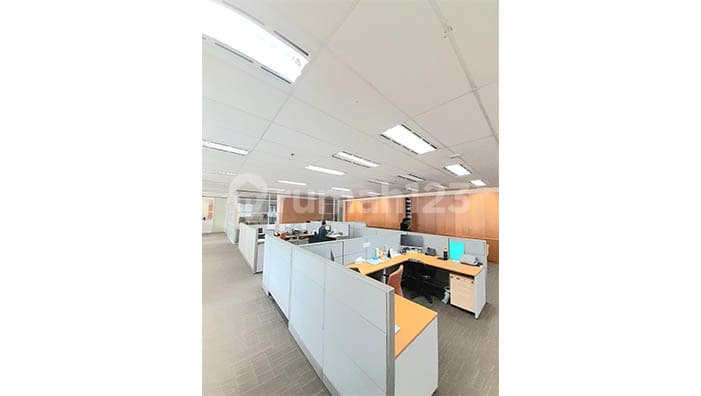 Office Luas 1161 M2 Di Sudirman Plaza Indofood Tower