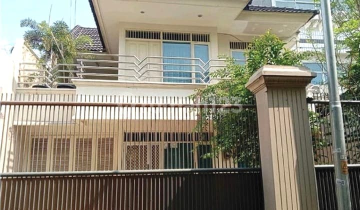 Sell Cheap House, Below NJOP, in Cideng Timur, Central Jakarta