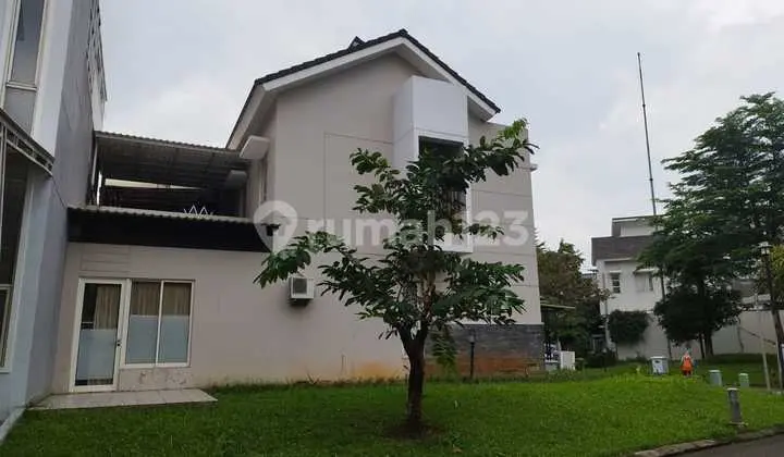 WTS / Dijual Cepat Rumah Siap Huni Lokasi Sangat Strategis di The Spring Cluster Canary, Gading Serpong, Pagedangan, Tangerang, Banten