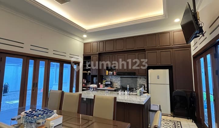 Siap Huni, Rumah, Menteng, Jakarta Pusat