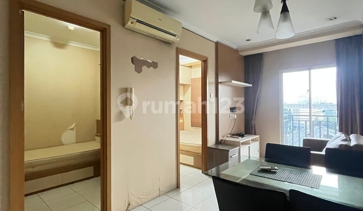Signature Park Apartment 2 BR Good Furnished