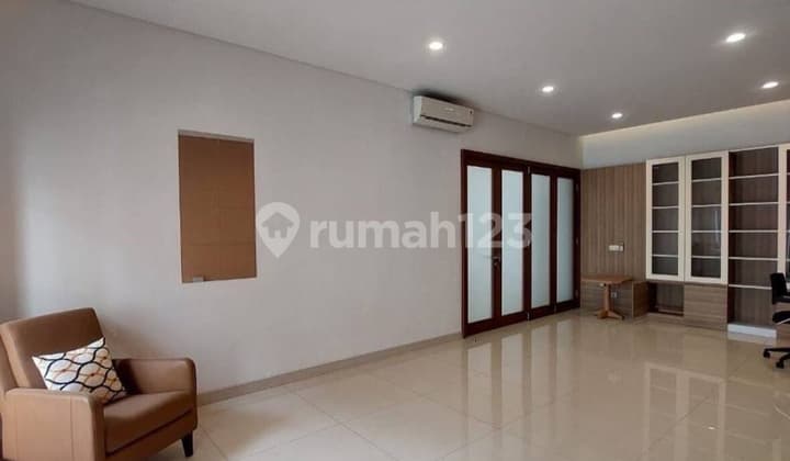 Rumah langsung huni menteng Jakarta pusat
