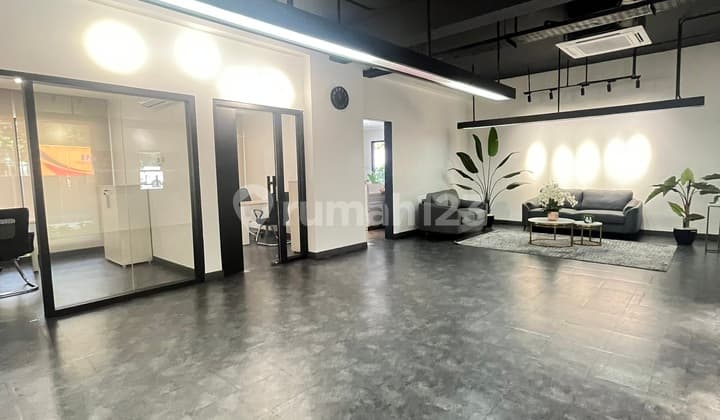 Fully Furnished Suitable for Office Pakubuwono South Jakarta