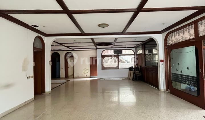 Rumah, SHM Guntur Setiabudi Jakarta Selatan