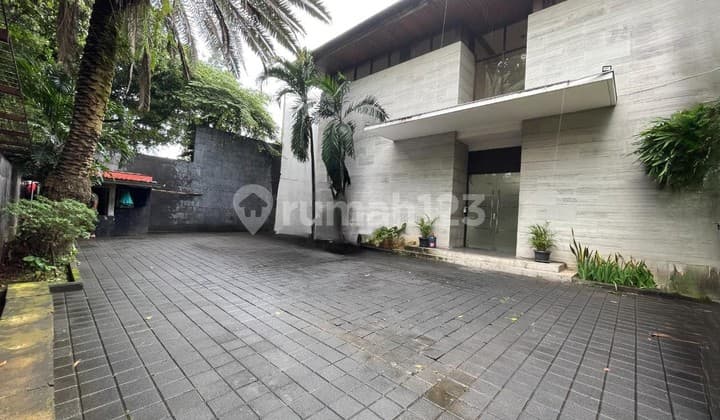721 DIJUAL RUMAH MENTENG LOKASI STRATEGIS SIAP HUNI EX KANTOR