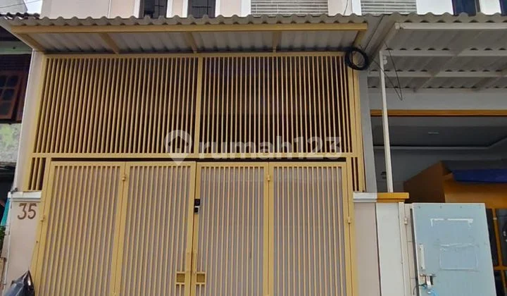 Jarang Ada Rumah Semi Furnished 3 Lantai di Tanjung Duren Jakarta Barat Jual Cepat