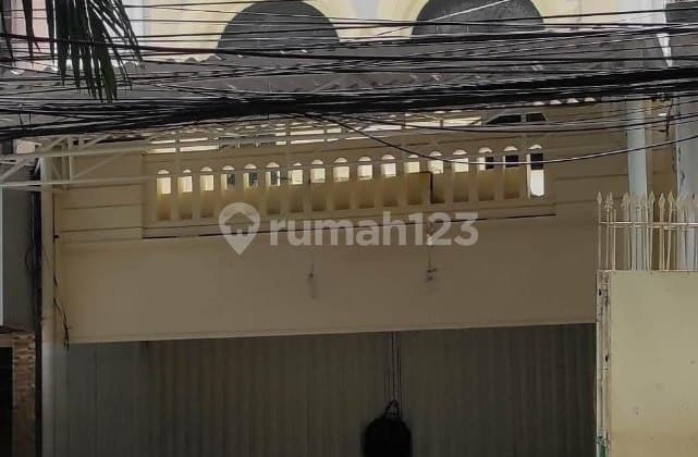 Disewakan Ruko Mulyosari - Baru Renov