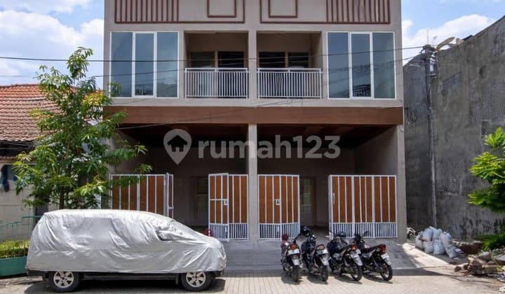 For Sale House Babatan Pilang Wiyung