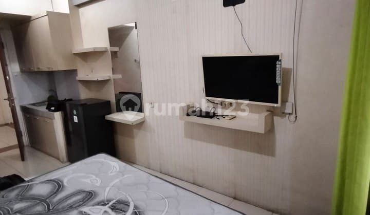 For Rent Apartment Puncak Kertajaya Tower B 9th Floor Fully Furnished - Corner