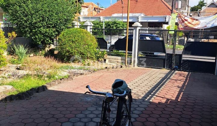 DISEWAKAN RUMAH JALAN PAJARAN