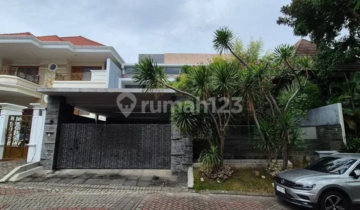 For Sale / For Rent House Graha Famili Block B - Pool - Jacuzzi