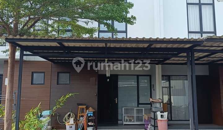 For Sale Semi-Furnished House in Denza Citra Garden Puri Cluster