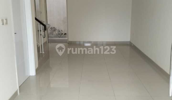 Disewa Rumah Siap Huni Cluster Amerika di Green Lake City