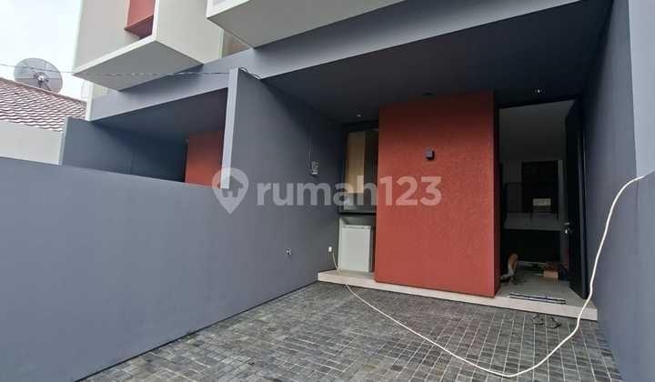 Dijual Rumsh Brand New Siap Huni Taman Alfa Indah