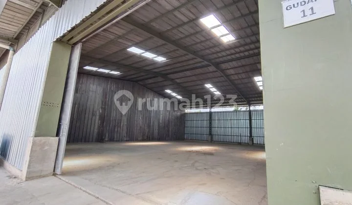Warehouse for Rent Ready to Use in Daan Mogot