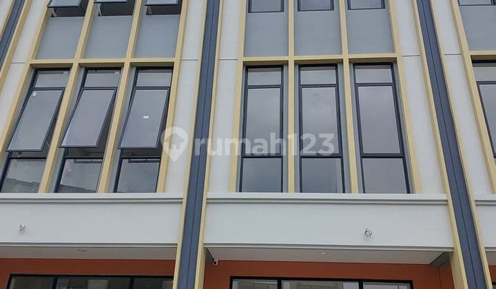 Disewa Brand New Ruko Hudson Pusat Kuliner Lokasi Ramai