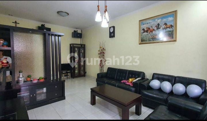 For Sale. Quick. Neat & Ready-to-Occupy House in Metro Permata 1