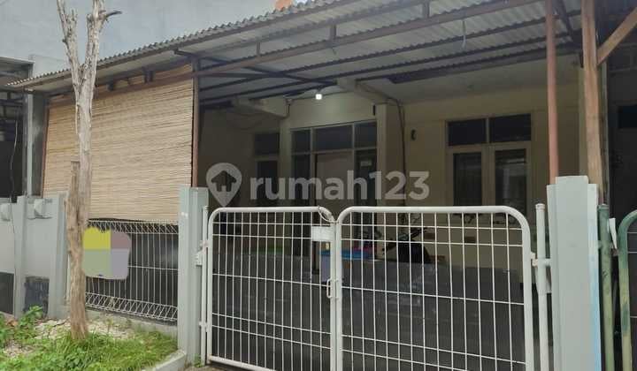 Dijual Rumah Satu Lantai di Metro Permata 1