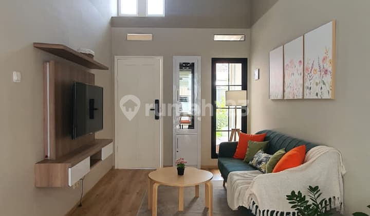 Rumah Newly Renovated dan Fully Furnished Kota Baru Parahyangan