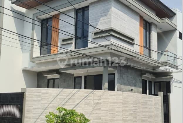 Rumah Baru Nginden Intan surabaya