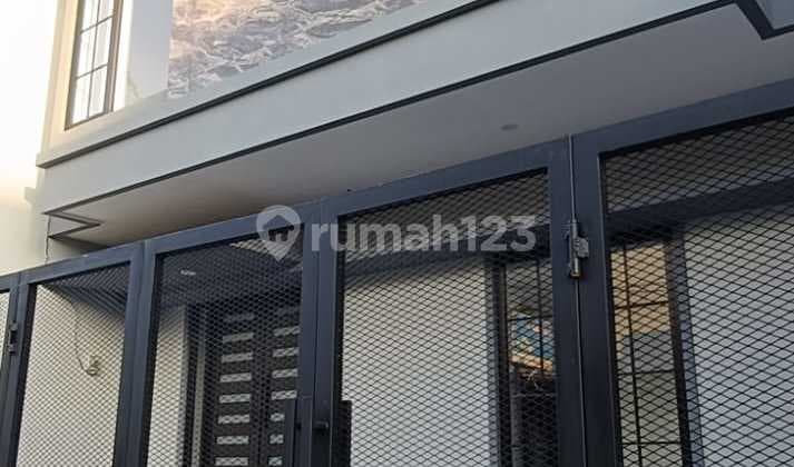 rumah baru gress Klampis Surabaya
