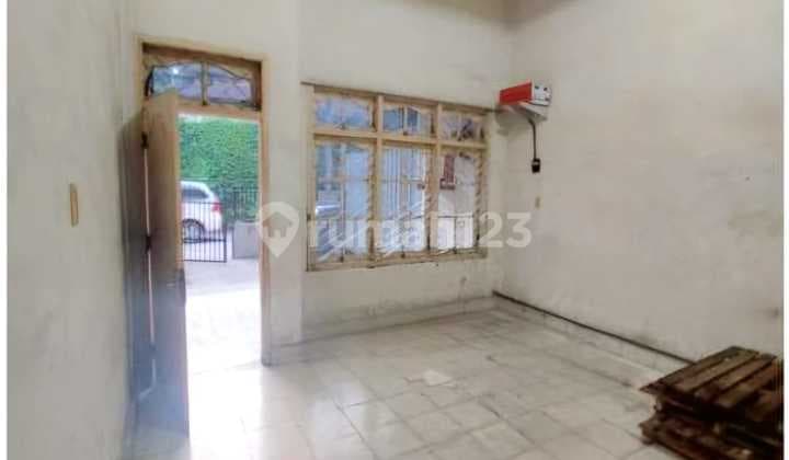 Jl Perpustakaan Dalam, Medan Petisah House