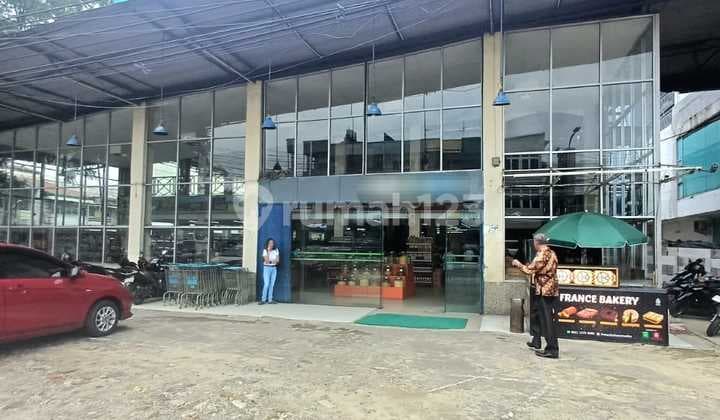 Gedung Usaha Dan Perkantoran Jl Hm Yamin Medan Timur