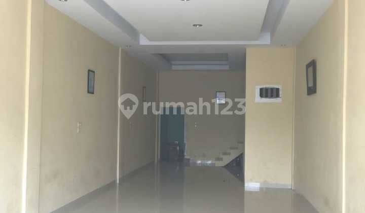 Ruko Gandeng Pinggir Jalan Dijln Amal Medan Sunggal