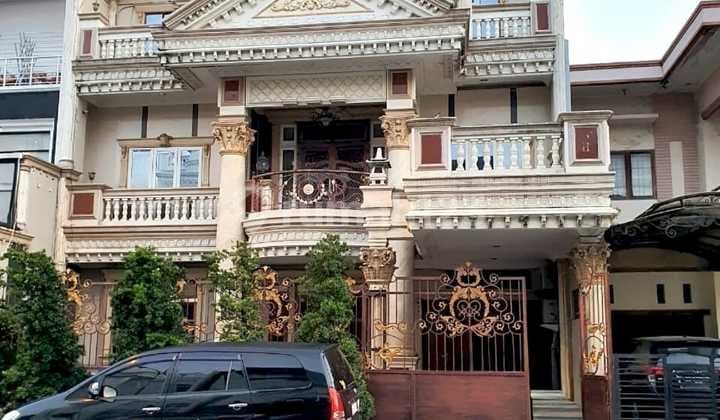 Rumah Komplek Cemara Asri Full Furnished