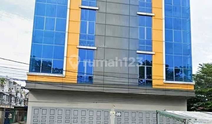 Ruko Gandeng Di Jln Yos Sudarso Area Medan Barat