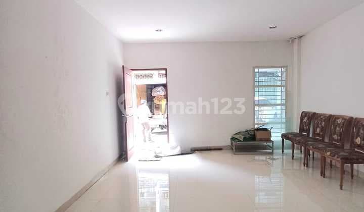 Rumah Gandeng Dalam Komplek Jln Kepribadian Medan Barat