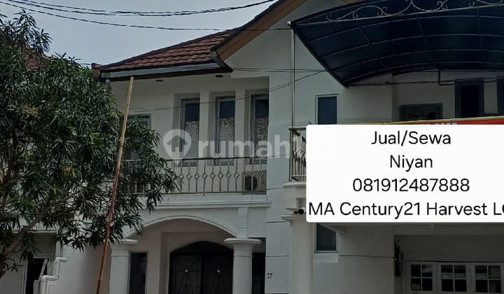 For Sale Luxurious 2-Story Furnished House Ready to Occupy in Dago Lippo Cikarang