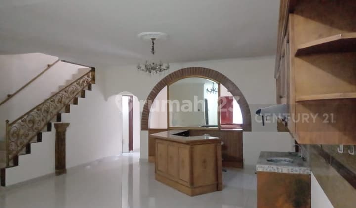 Rumah Mewah 2Lt Semivfurnish Art Minibar di Ciikarang Siap Huni