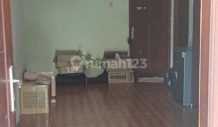 Rumah Kost 1 1/2 Lantai 5kt 2km Lengkap Fasilitas Lembah Hijau