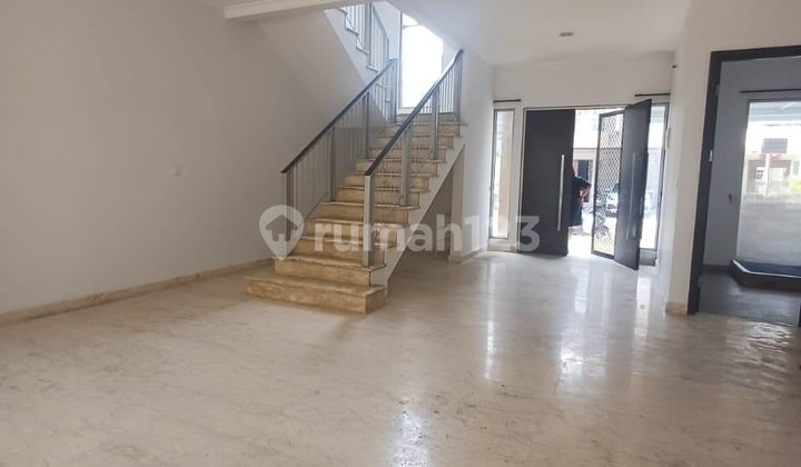 Disewakan Rumah Golf Island Uk 8x20 Semi Furnish Bagus