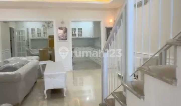 Luxury Furnished 8x20 M2 House in Golf Island PIK, North Jakarta