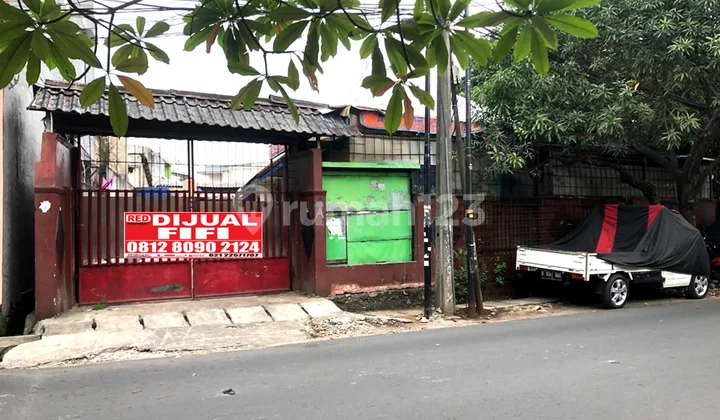 Rumah Ex Workshop Di Joglo Lokasi Pinggir Jalan Raya, Jakarta Barat Rumah Ex Workshop Di Joglo Lokasi Pinggir Jalan Raya, Jakarta Barat