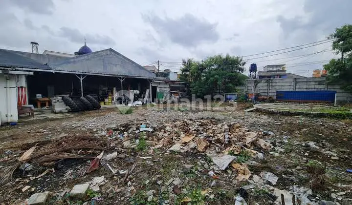 Tanah 1.218 M2 komersil Di pinggirJalan - Kebon Jeruk, Jakarta Barat